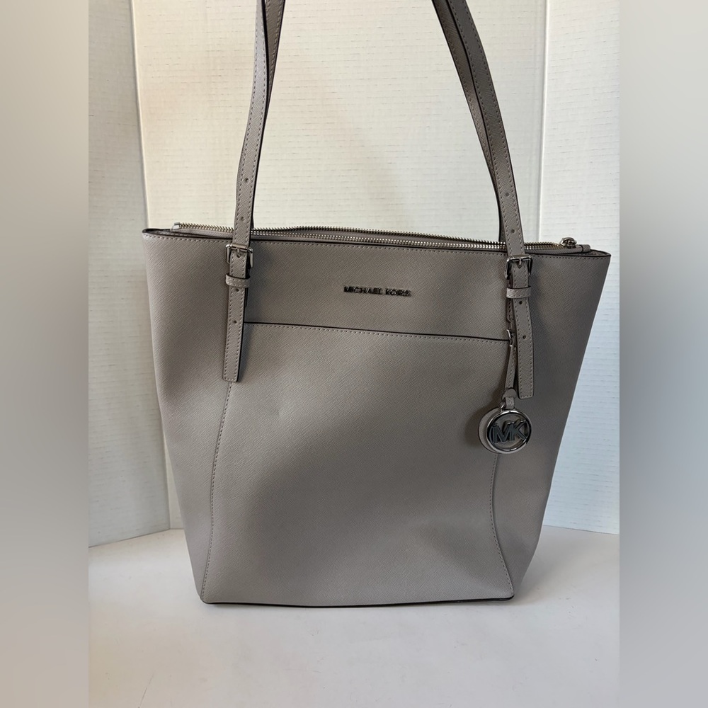 Michael Kors Large grey‎ leather tote